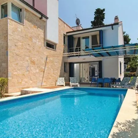 Tajni Vrt Dalmacije Apartamento Trogir